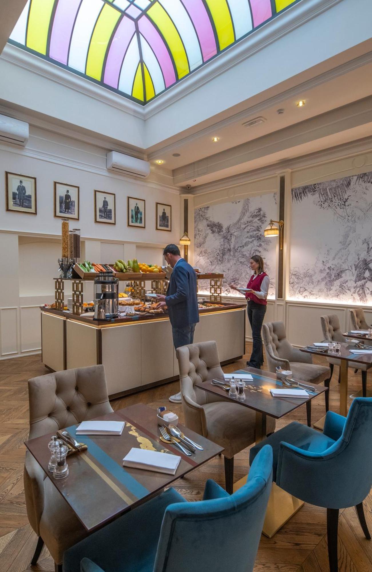 Golden Tower Hotel&Spa Florence Buitenkant foto The restaurant